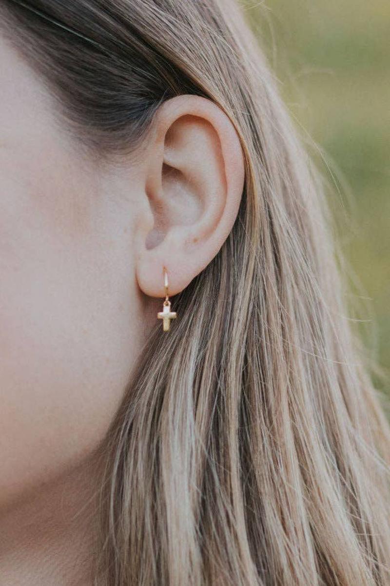 Mauve Jewlery Co. - Cross Hoops in Silver