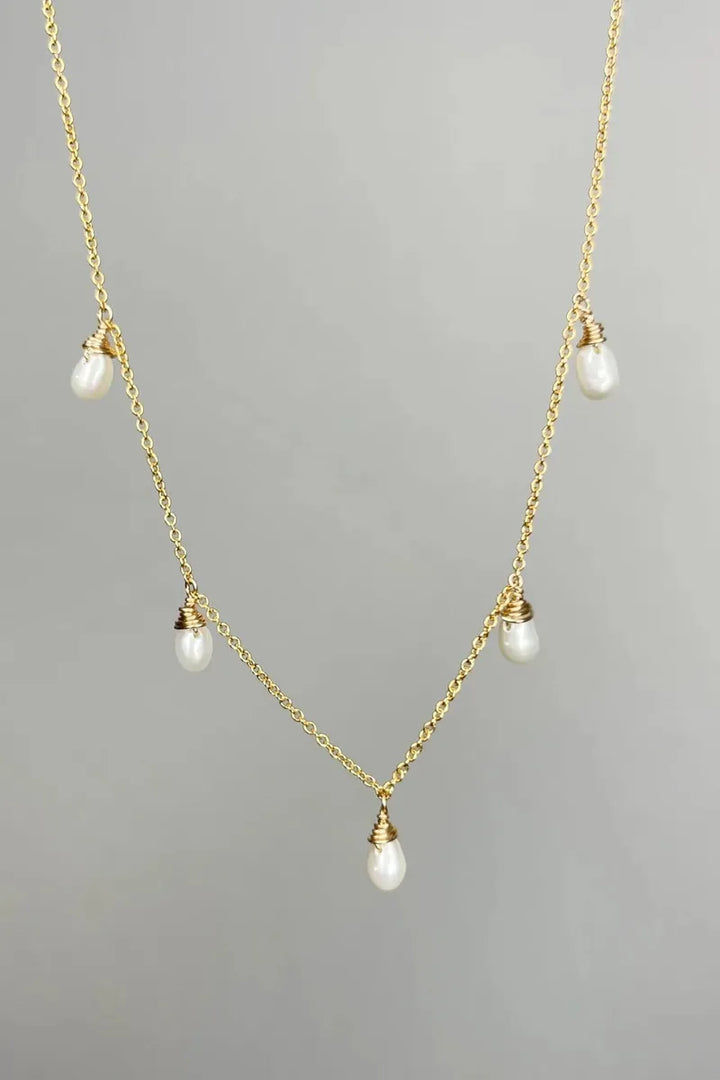 Tree Myriah - Chlo Necklace with Freshwater pearl in 14k Gold Fill