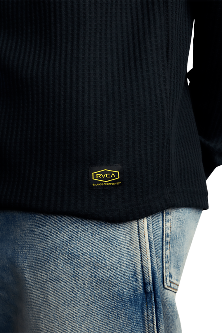 RVCA - Dayshift Thermal Long Sleeve in Black