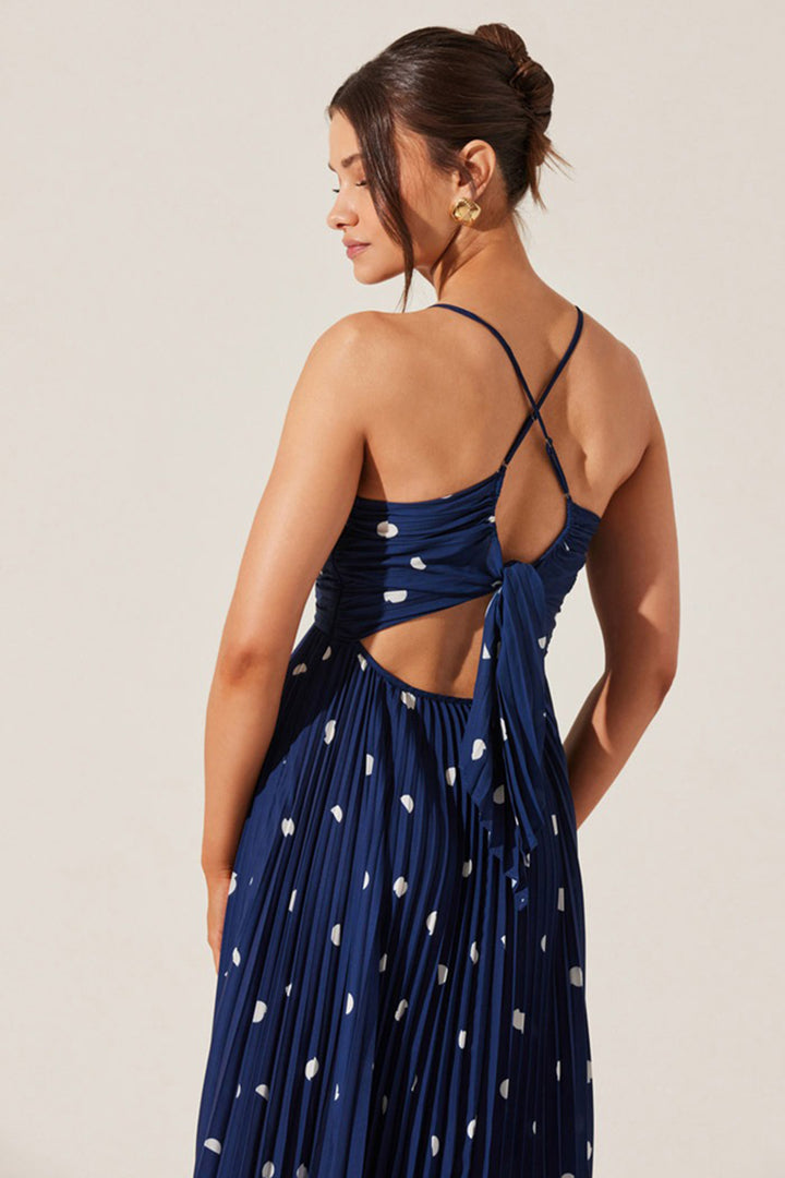 Astr - Blythe Plisse Midi Dress in Navy Polka Dot