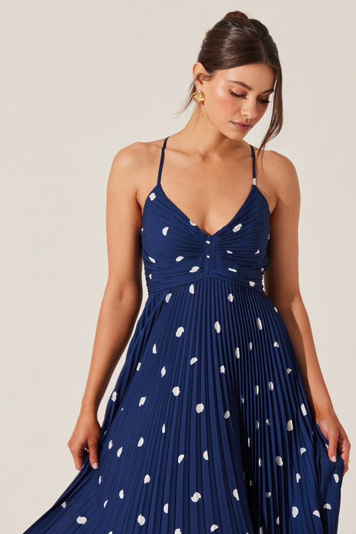 Astr - Blythe Plisse Midi Dress in Navy Polka Dot