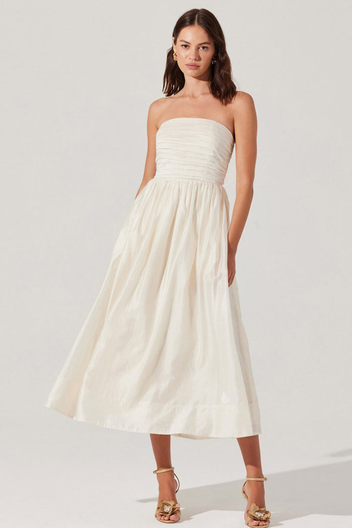 Astr - Aneesha Dress in Cream
