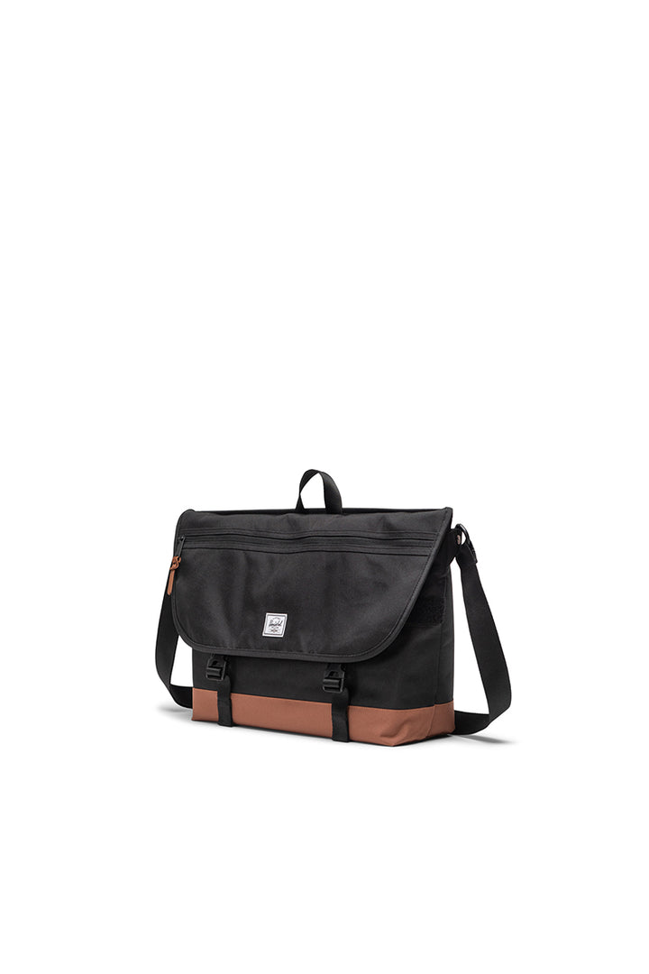 Herschel - Cove Messenger Laptop Bag in Black/Saddle Brown