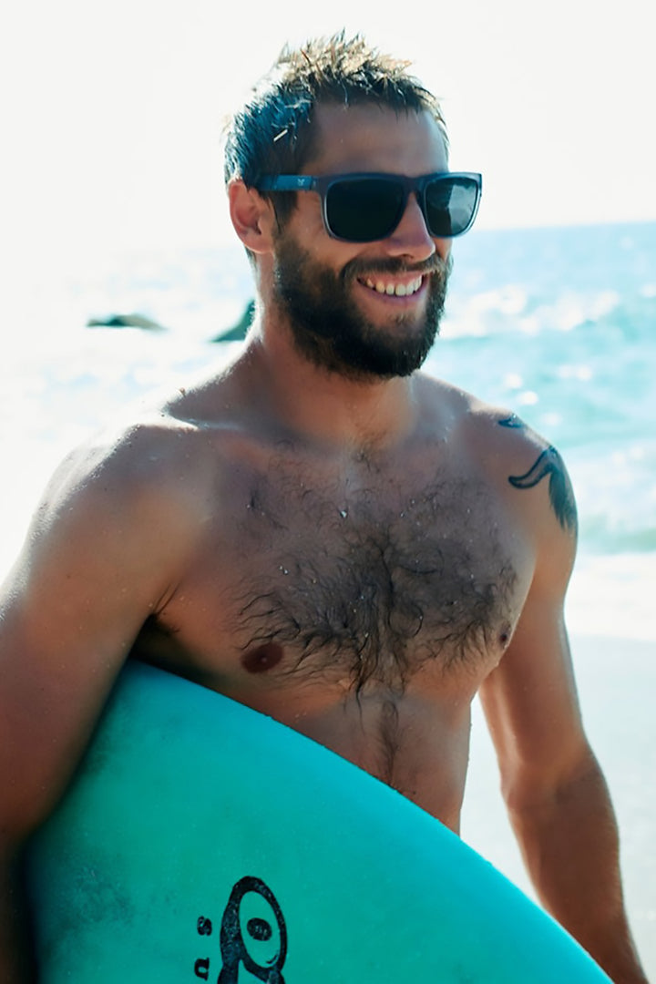 I-SEA - Wyatt with Gray Frame and Smoke Polarized Lenses
