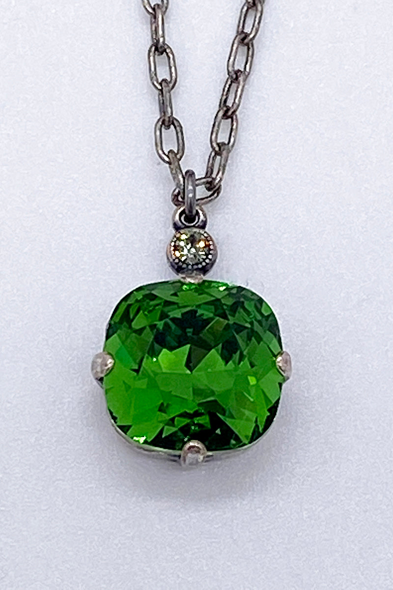 La Vie Parisienne - Swarovski Crystal Necklace - Emerald